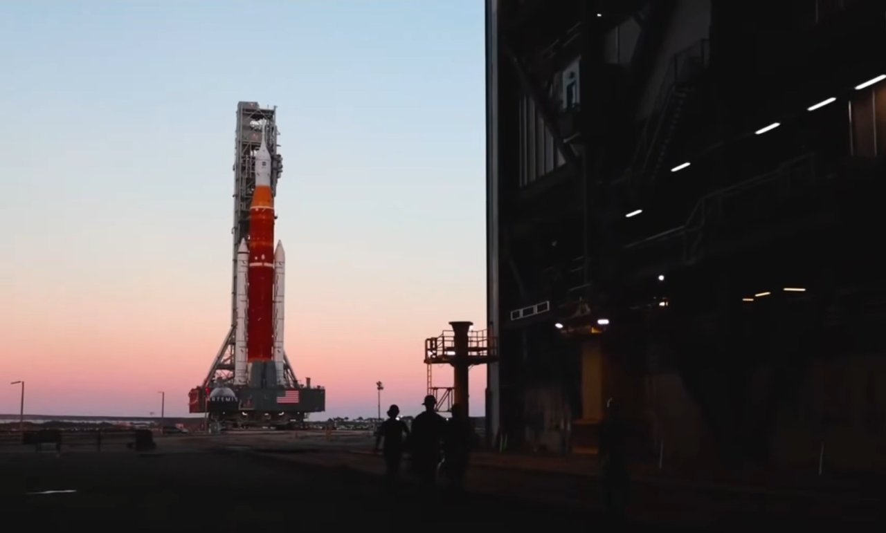 Start mise Artemis II: Historický návrat k Měsíci po padesáti letech