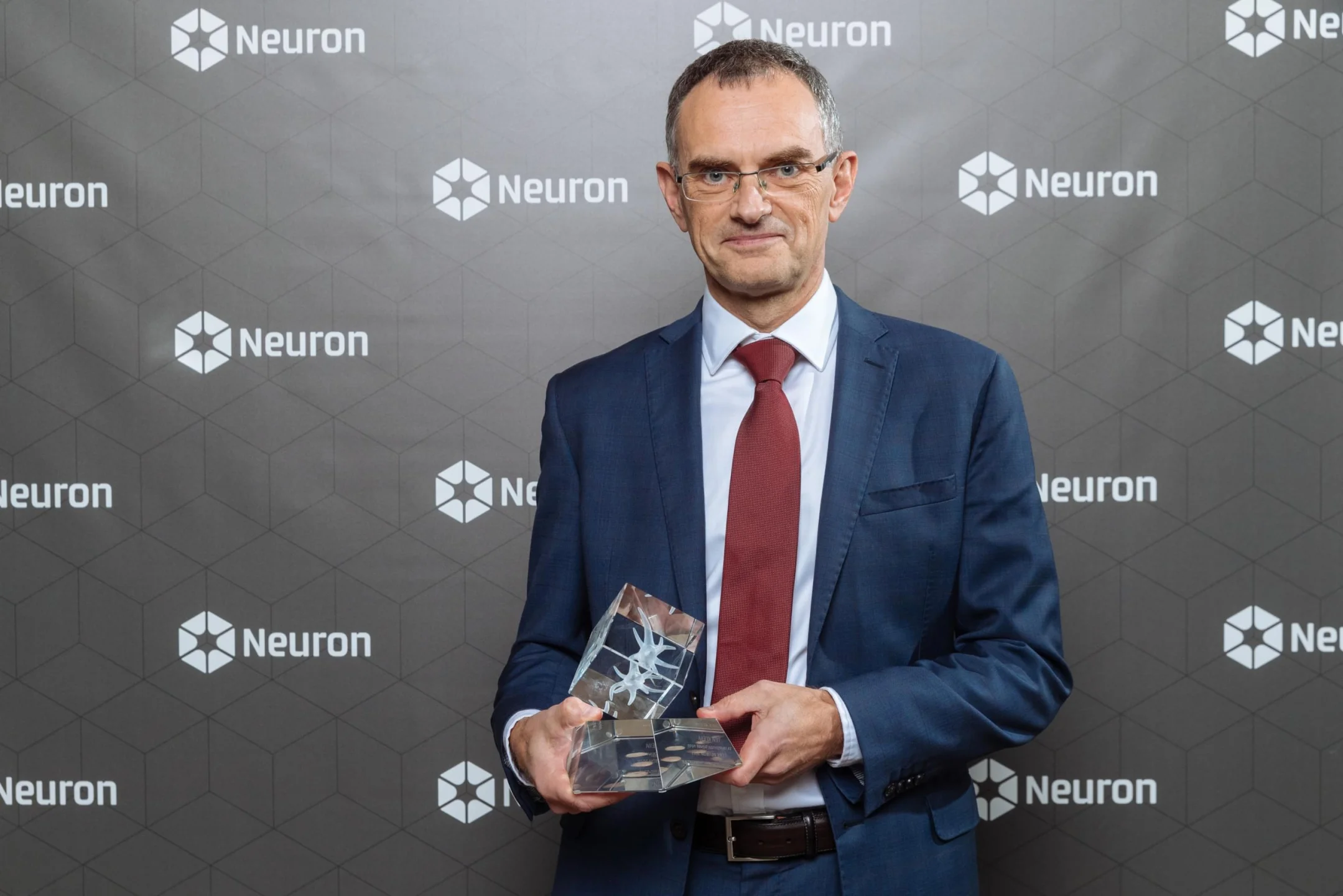 prof. Tomáš Jungwirth